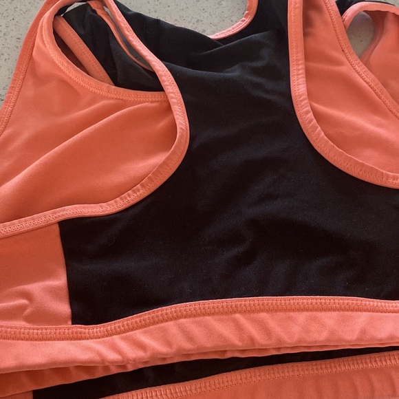 Girls Sports Bras - Picture 6 of 7